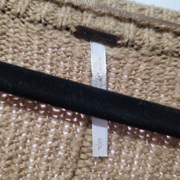 Free People oversize sweater - Picture 5 of 8